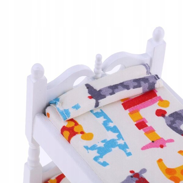 1:12 Puppenhaus-Etagenbett aus Holz mit Giraffenmuster