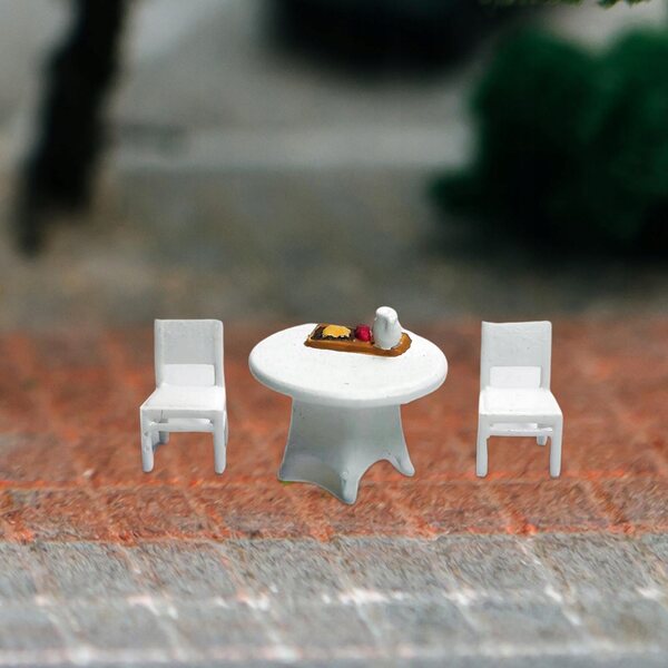 Miniatuurtafel en stoelenset 1:64 in hars voor diorama's en scenografie
