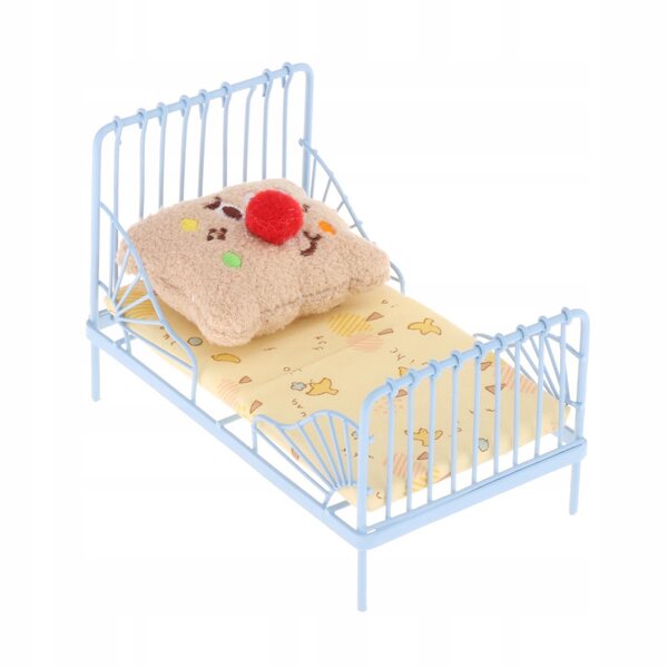 Letto Miniatura 1:12 in Metallo Giallo per Casa delle Bambole - Dettagli Realistici