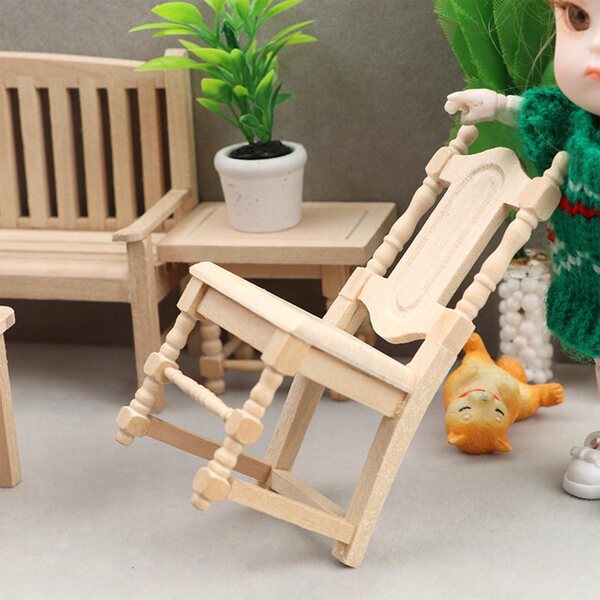 Chaise de salle à manger miniature en bois 1:12 pour maison de poupée vintage