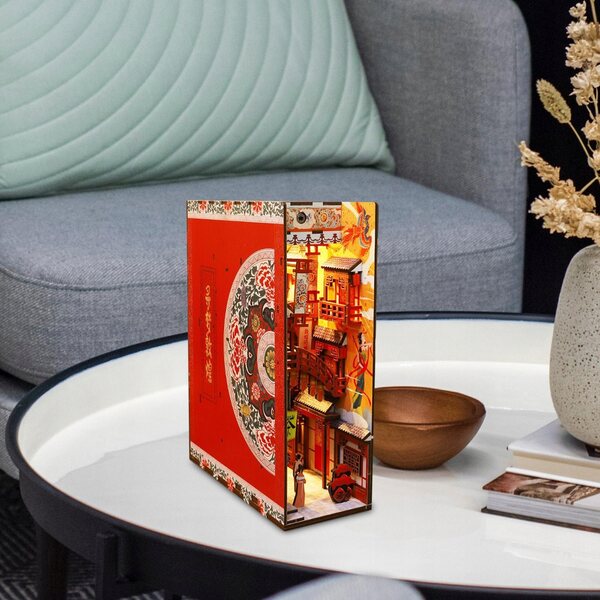 Miniatura Casa per Bambole in Legno con LED e Arredi DIY - Set Creativo 3D