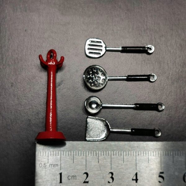 Set casa delle bambole cucina con accessori 1:12 miniatura in legno rosso