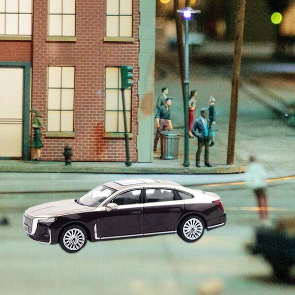 Modello auto in scala 1:64 con micro paesaggio, decorazione miniatura per scrivania