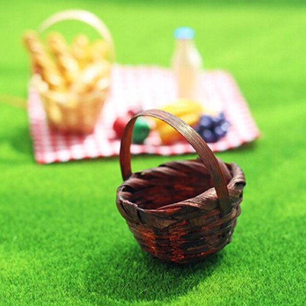 Mini Cesto in Bambù Rosso per Casa delle Bambole 1:6 1:12 - Decorazione Miniatura