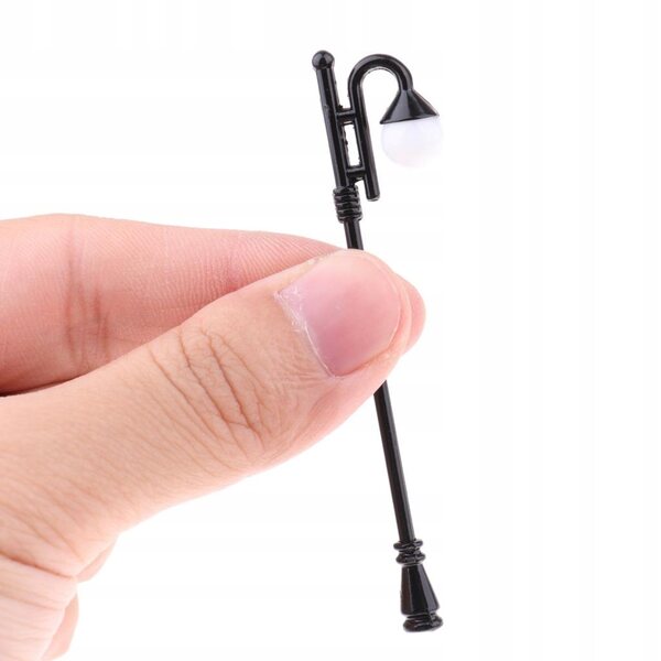 Lampadaires miniatures et banc en métal pour maison de poupées 1:12