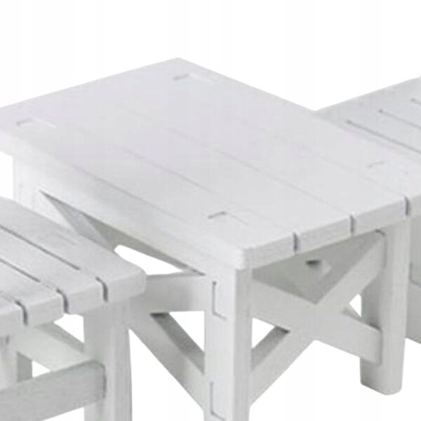 1:12 Puppenhaus-Möbelset aus Holz: Tisch und 2 weiße Stühle