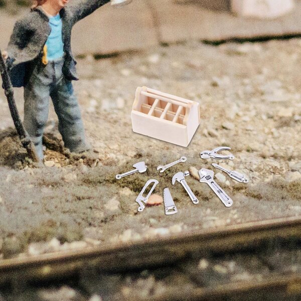 1:12 Puppenhaus-Miniatur-Werkzeugkasten mit 8 Holzwerkzeugen