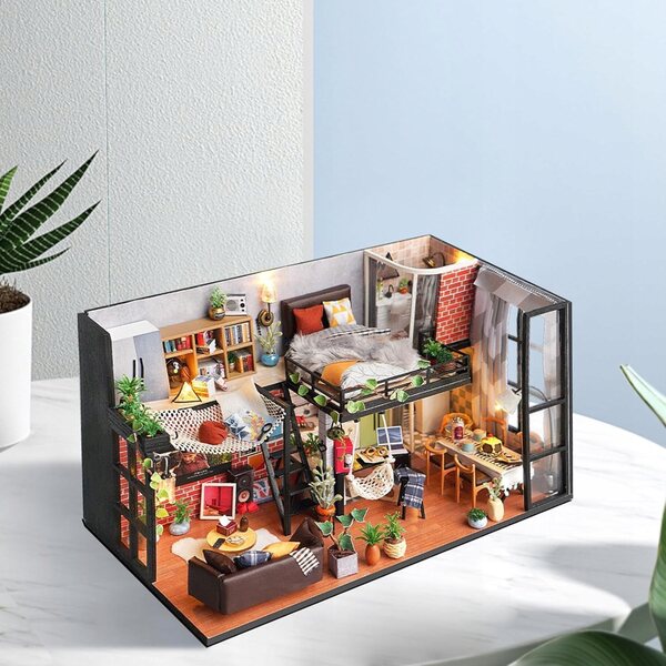Miniatuur doe-het-zelf poppenhuis met LED en bescherming - Houten constructieset