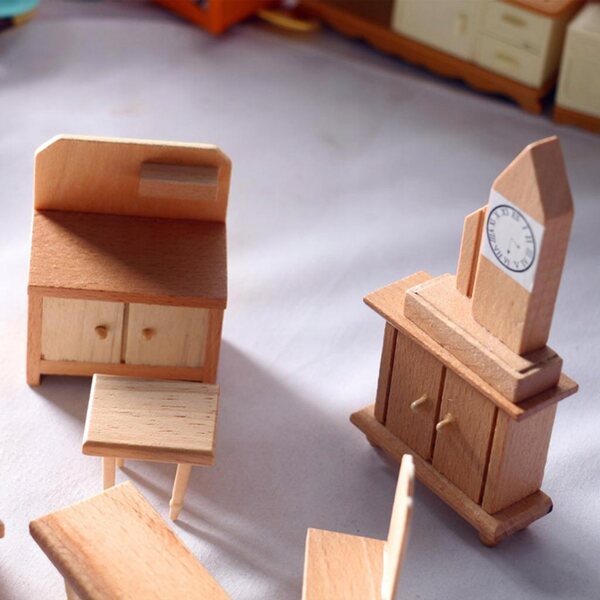Holzmöbel-Set für Puppenhaus 1:12 Miniaturküche und Schlafzimmer