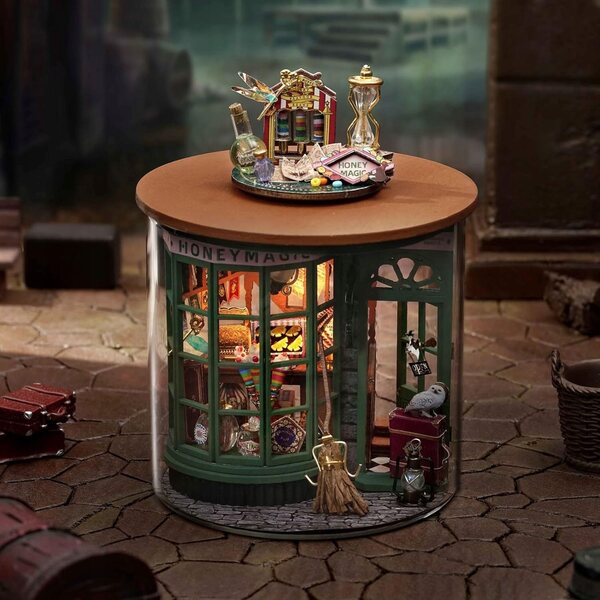 Dollhouse DIY miniatura in legno con luce LED e kit completo per creativi