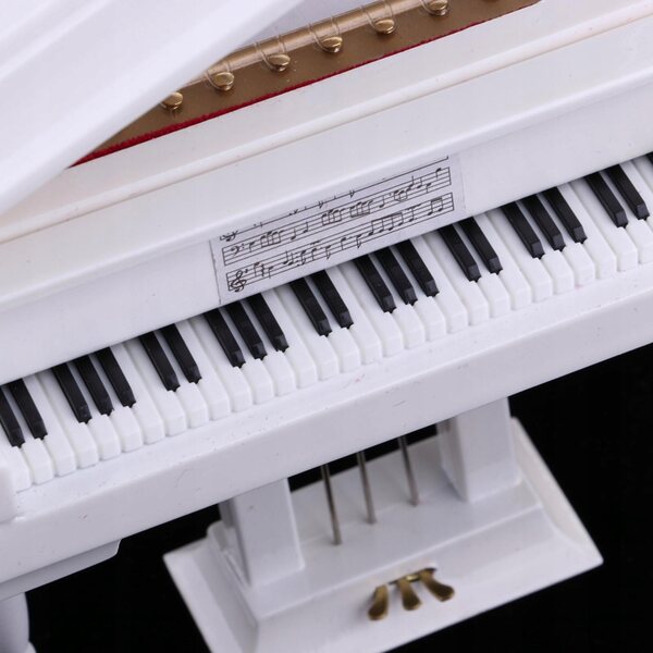 Mini modello pianoforte bianco decorativo in legno per casa delle bambole 1:12