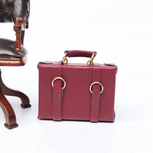 Mini borsa in pelle rossa per casa delle bambole in scala 1:12, accessorio decorativo