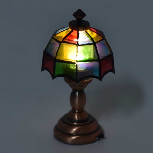 Lampada da tavolo LED senza fili per casa delle bambole scala 1:12 con paralume colorato