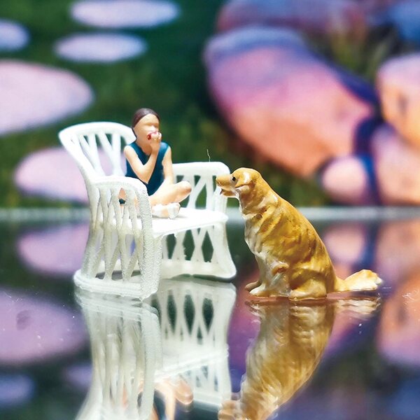 Harzminiaturen 1:64 Figuren Frau Mann Hund für Dioramen und Modellbau