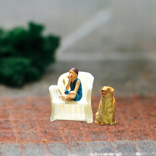 Harzminiaturen 1:64 Figuren Frau Mann Hund für Dioramen und Modellbau