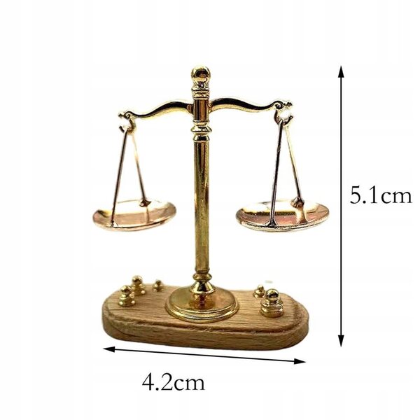 Miniatura Bilancia Vintage 1:12 in Metallo per Casa delle Bambole con 6 Pesi