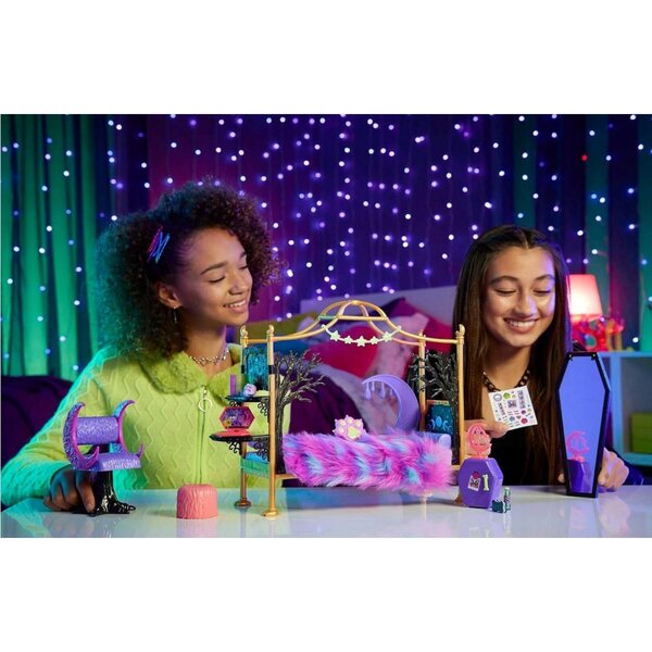 Set Monster High Clawdeen Wolf Camera da Letto con Letto e Accessori per Bambini 4+