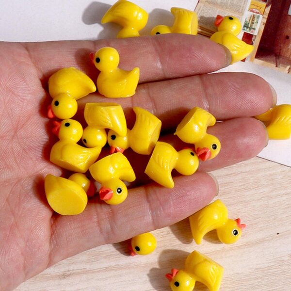 Mini Kaczuszki in Resina Gialla 100 Pezzi – Decorazione Interni ed Esterni