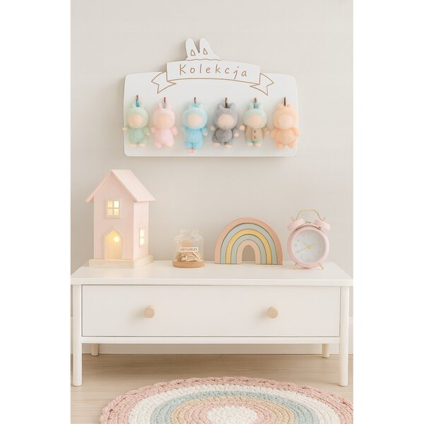 Presa da parete porta bambole Labubu L-6 in MDF 63x47 cm, ideale esposizione