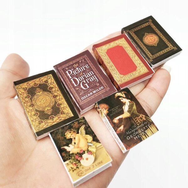 Miniature 6 Libricini per Casa delle Bambole 1:12 Decorazione in Carta