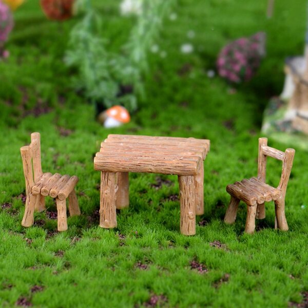 Set Miniature Mobili Resinati Eleganti per Casa delle Bambole - Tavolo e Sedie