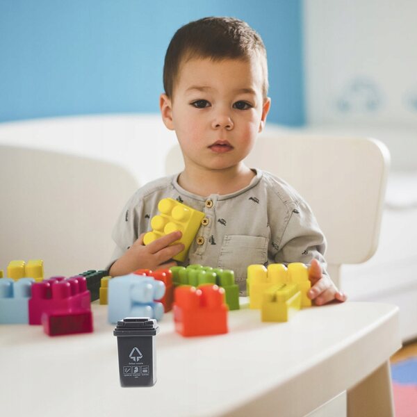 Set di 10 mini cestini per rifiuti colorati in plastica per casa delle bambole