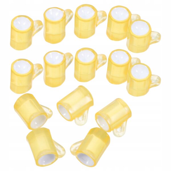 Set 20 mini boccali da birra in resina gialla per case delle bambole