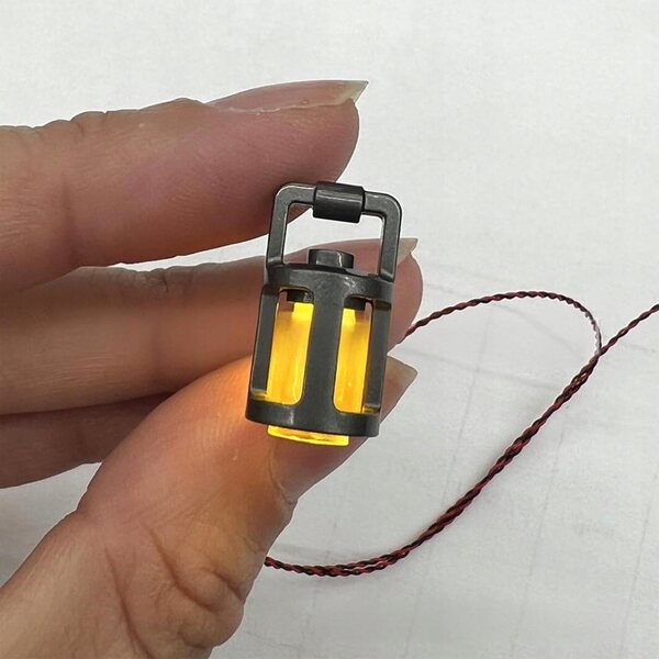 Lanterne LED in miniatura per una casa delle bambole con cavo da 15 cm, bianco caldo
