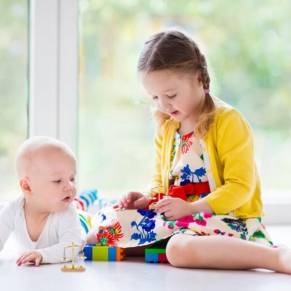Mini bilancia vintage in lega di zinco per decorazioni e giochi per bambini