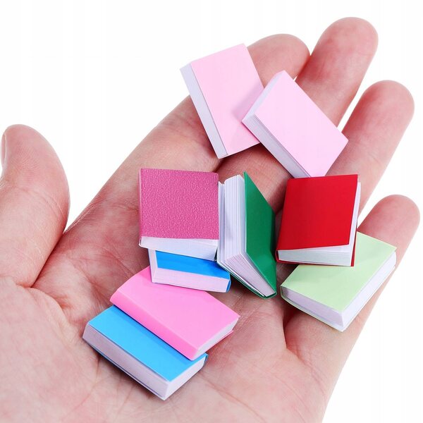 20 Mini-Dekorationsbücher für Puppenhäuser aus farbigem Papier 2x1,6 cm