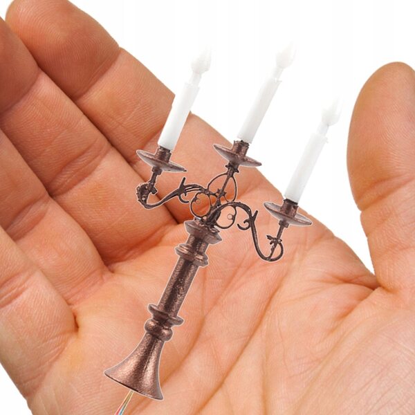 Modello Miniatura Candelabro 1:87 per Casa delle Bambole LED Marrone