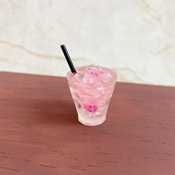 Cocktail Kubetto Miniatur für Puppenhaus aus Resin 1/6 1/8 1/12