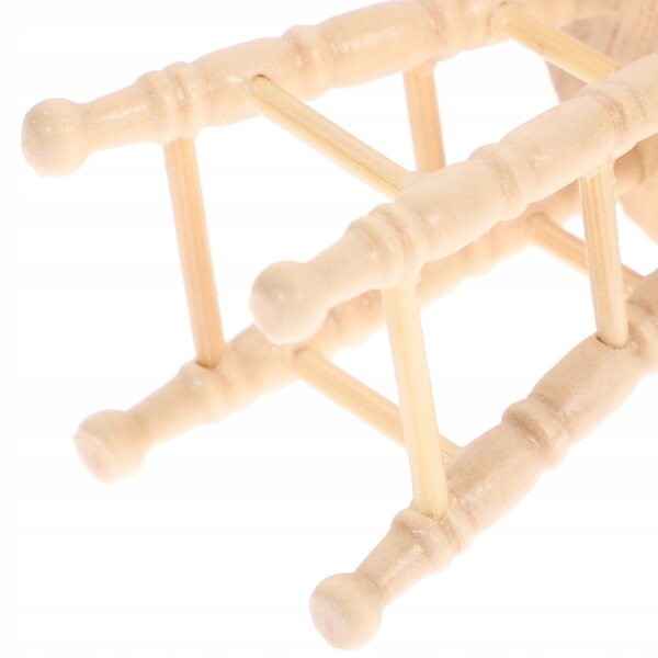 Set di 4 Mini Sgabelli in Legno Khaki per Casa delle Bambole 1:12