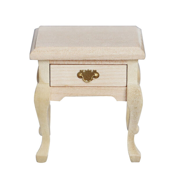Mini tavolino notte vintage in legno beige per decorazioni e collezioni