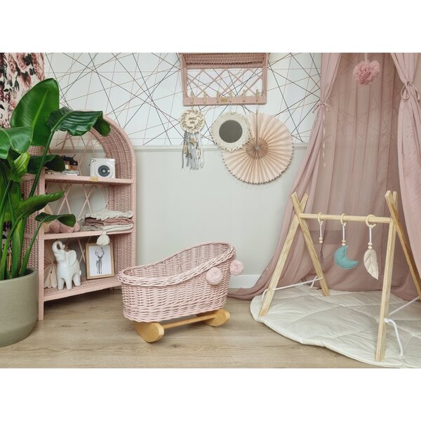 Culla per bambole in vimini rosa con pompon - letto per bambole 43 cm