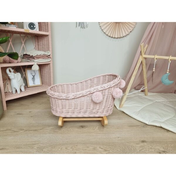 Culla per bambole in vimini rosa con pompon - letto per bambole 43 cm