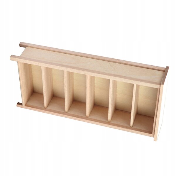Hellbraunes Mini-Bücherregal aus Holz – Dekoration und Accessoires für ein Mini-Haus