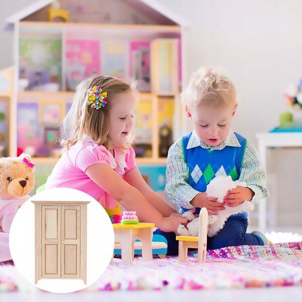 Mini modello mobili in legno beige ideale per set gioco bambini e decorazioni