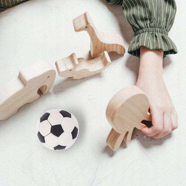 Dekorativer Miniatur-Mini-Fußball für Puppenhaus, 3-tlg