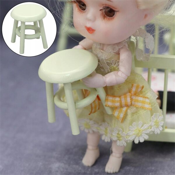 Drewniany domek dla lalek Miniaturowy model mebli Stołek do sypialni Baby Doll
