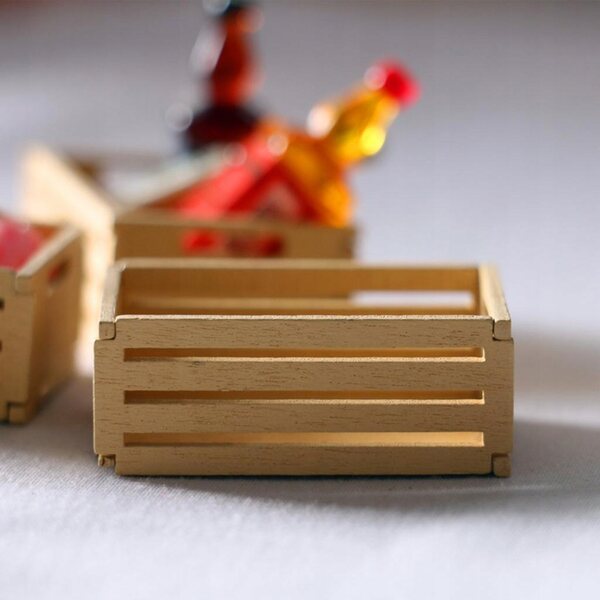 Mini Cesto in Legno con Frutta e Verdura per Casa delle Bambole 1:12