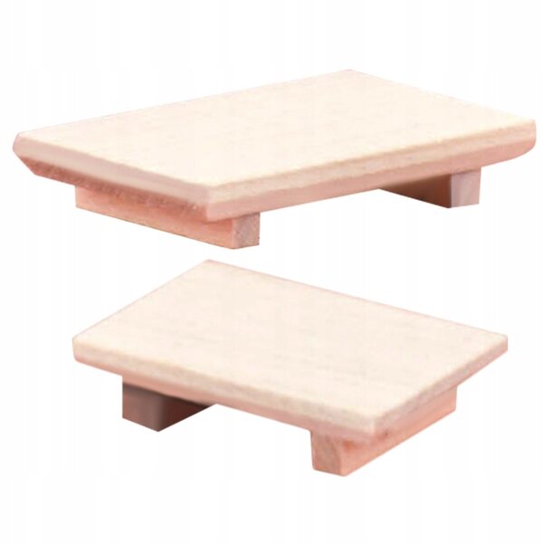 Beigefarbenes Holzminiaturen-Set bestehend aus 2 Teilen zur Präsentation und Puppenhausdekoration