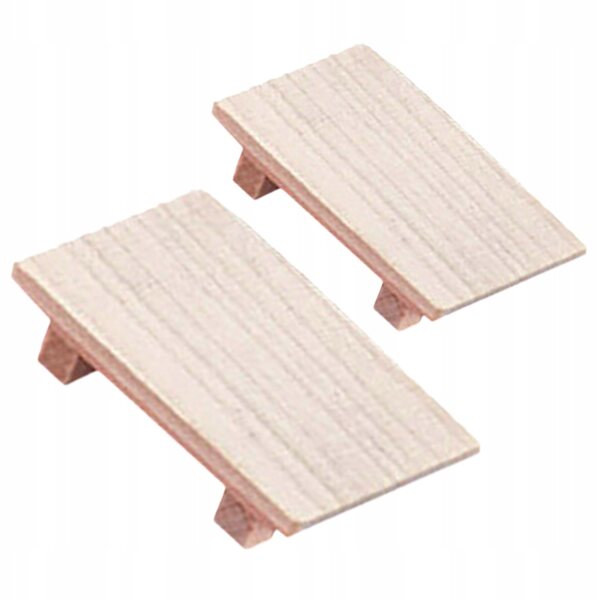 Beigefarbenes Holzminiaturen-Set bestehend aus 2 Teilen zur Präsentation und Puppenhausdekoration