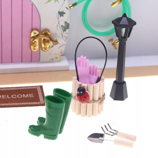 Set Miniatura Porte in Legno per Casa delle Bambole Scala 1/12 con Accessori