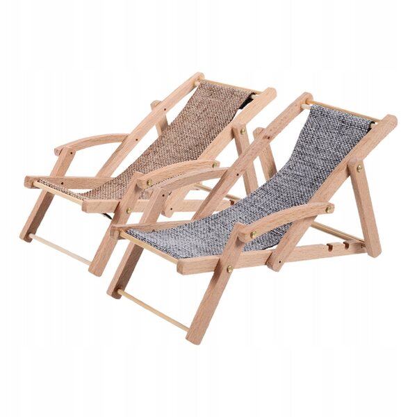 Holzminiaturen von 2 Strandliegestühlen für Haus- und Puppendekorationen