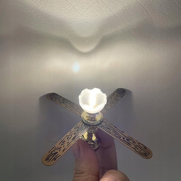 1:12 LED Mini Puppenhaus Ventilator Deckenlampe