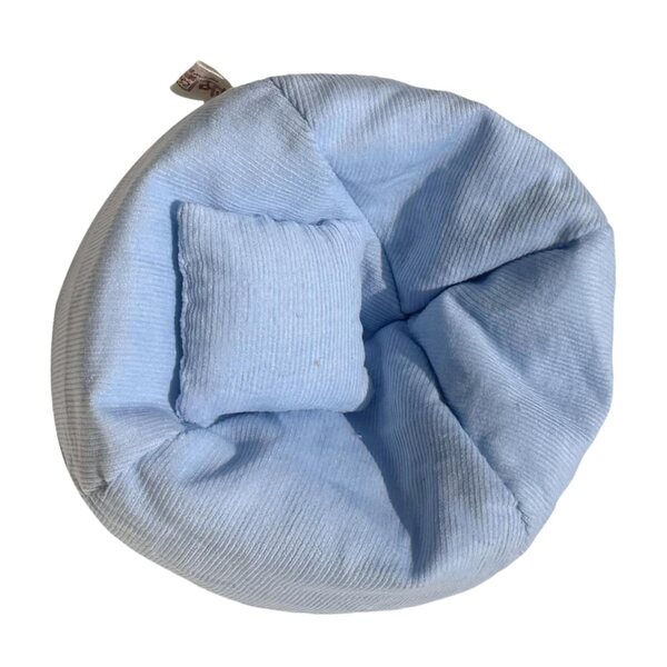 Miniatura divano con cuscino per casa delle bambole 17 cm colore azzurro chiaro