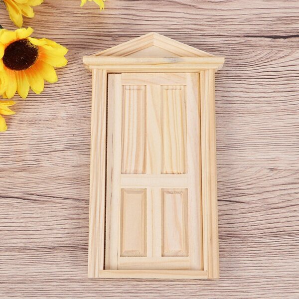 Holztürminiaturen für Puppenhaus 1:12 mit traditionellem Design