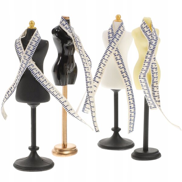 Lot de 4 mini mannequins féminins colorés en résine pour décorations et jeux