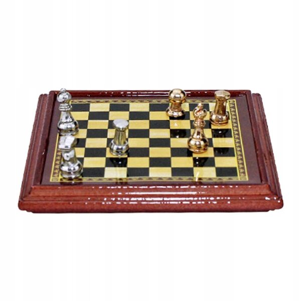 1:12 Mini-Schachspiel aus Holz als Dekorationszubehör für Puppenhäuser